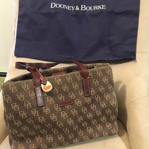 Dooney & Bourke Handbag